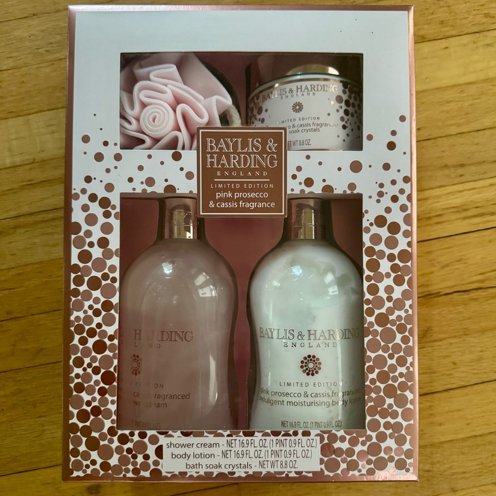 Baylis & Harding Pink Prosecco & Cassis Body Wash Set